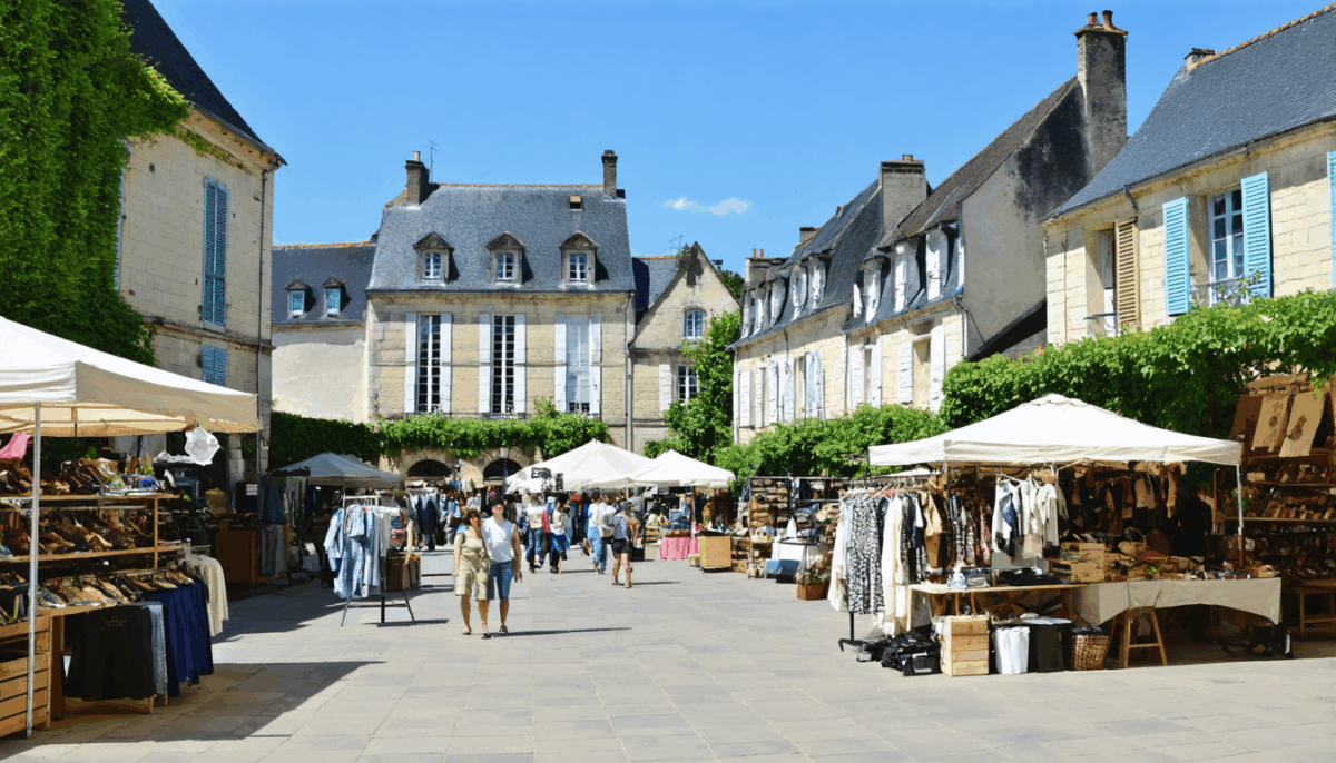 explorez les meilleures brocantes et foires à tout de l’eure (27) pour dénicher des trésors uniques. guides, adresses et conseils pour chiner avec succès dans le département.